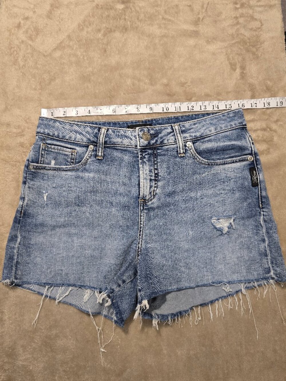 Silver Jeans Avery Mid Rise Distressed Jean Shorts Acid Wash W30